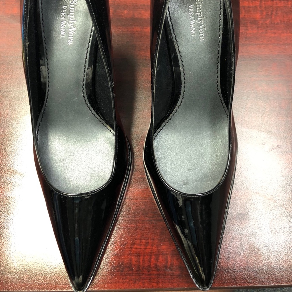 Vera Wang Black Patten Leather . Never worn .